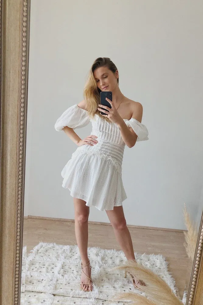 Discovery Dress White