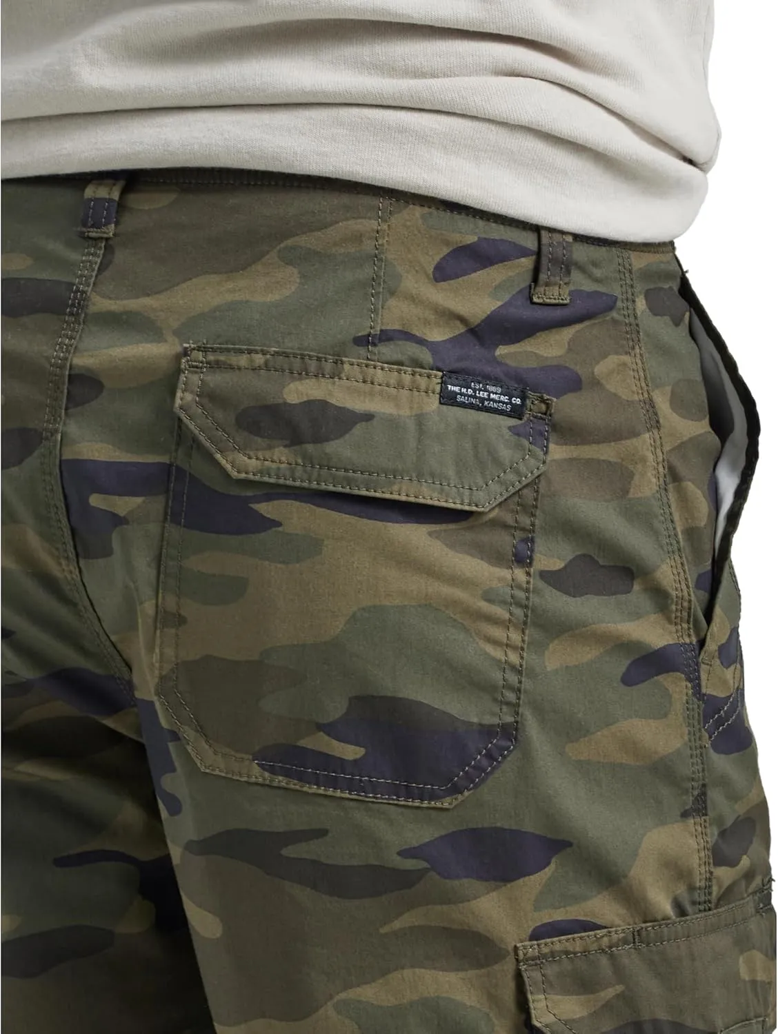 Lee Men's Extreme Motion Crossroad Cargo Short