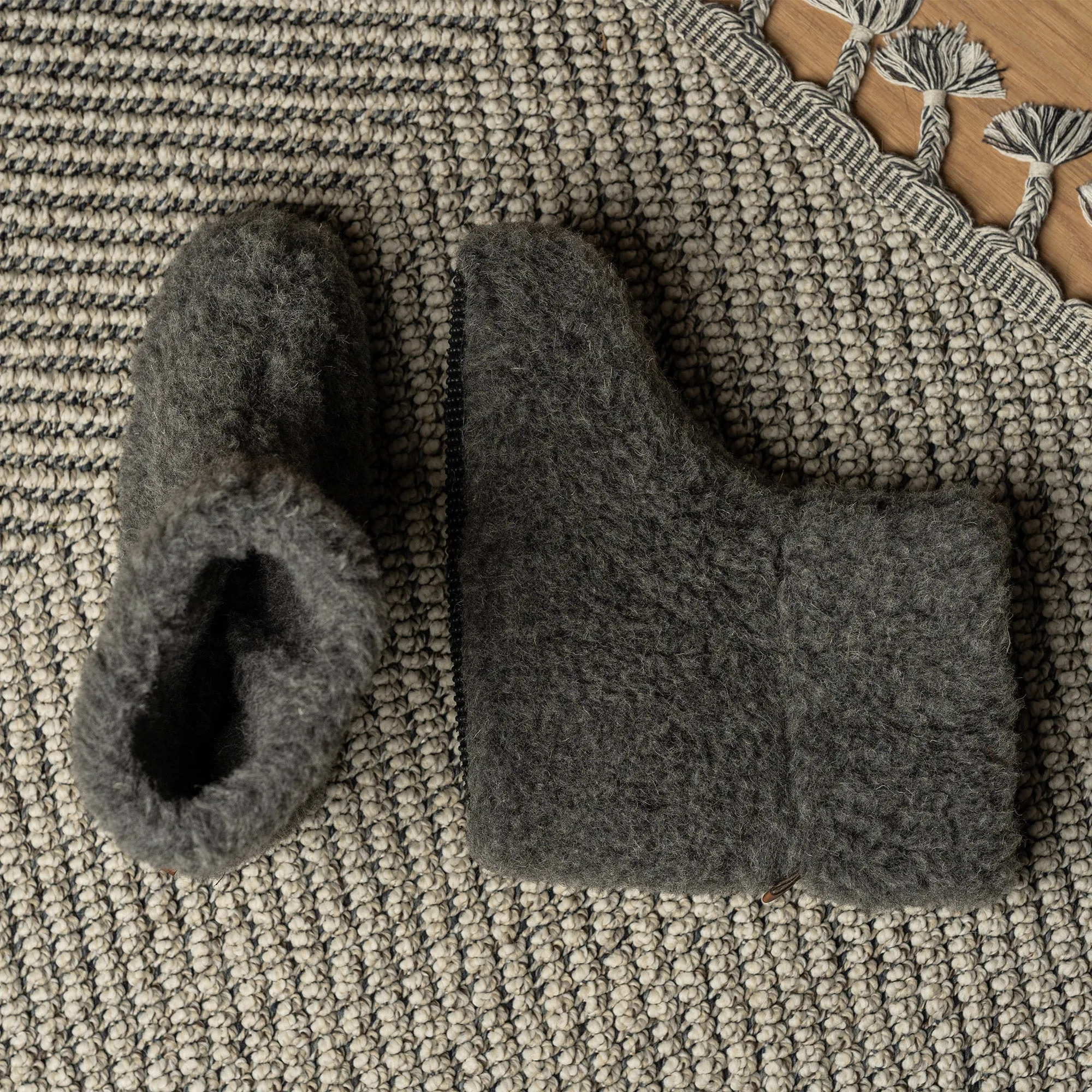 MENIQUE Women's Fleece Bootie Slippers Dark Gray
