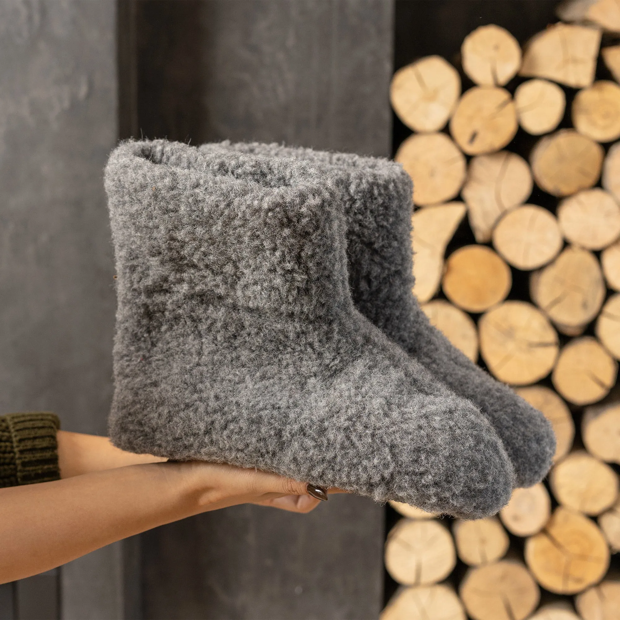 MENIQUE Women's Fleece Bootie Slippers Dark Gray