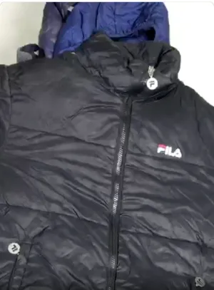 Mix Bundles of Branded Hoodies, Sweatshirts and Zippers